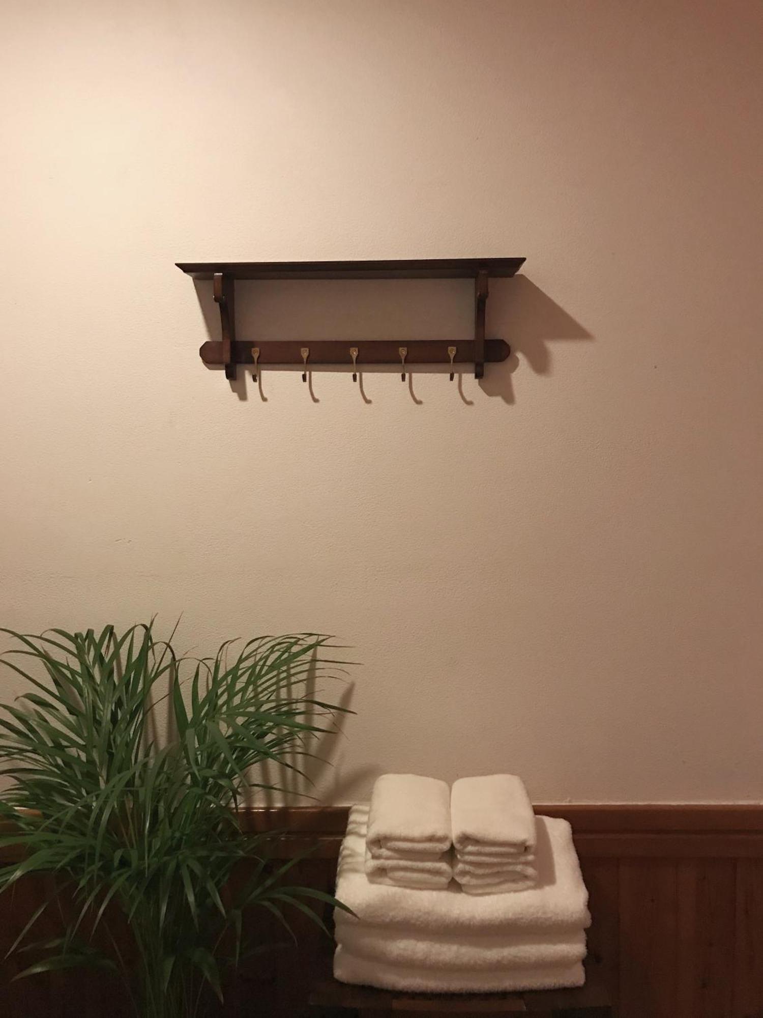 At Corner Resort & Garden Чеджу Екстериор снимка